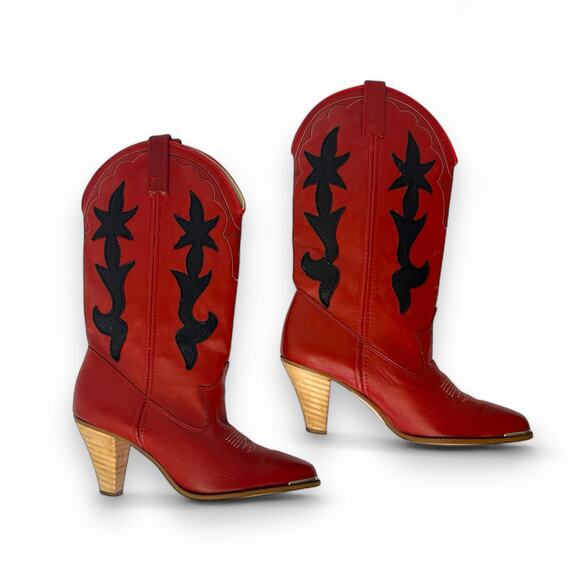 Dingo Women's Vintage Western Boots Size 7.5 Red Black Mid Calf Heel Cowboy Boot - Picture 1 of 13